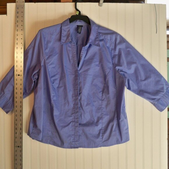 Basic Editions Blue Button Up *Shirt, 3X - Picture 2 of 7